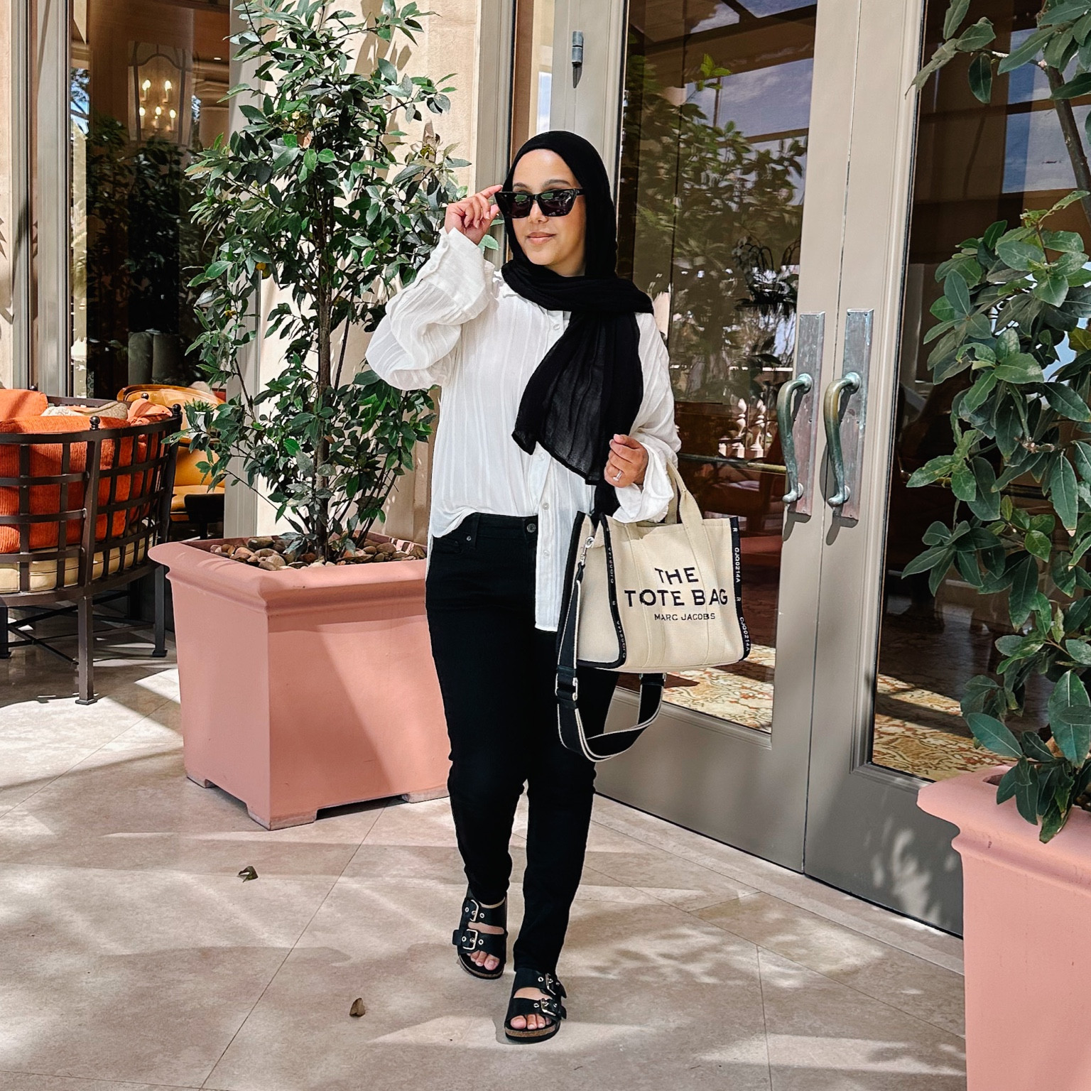Casual days in sunny cali 😎

#LTKfindsunder50 #LTKitbag #LTKSale