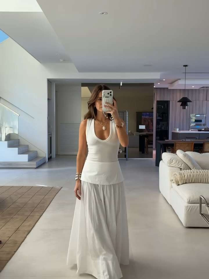 Being back home in Miami meant finally hosting friends after the holidays 🌾 

 #LTKdayinmylife #LTKgrwm #LTKootd