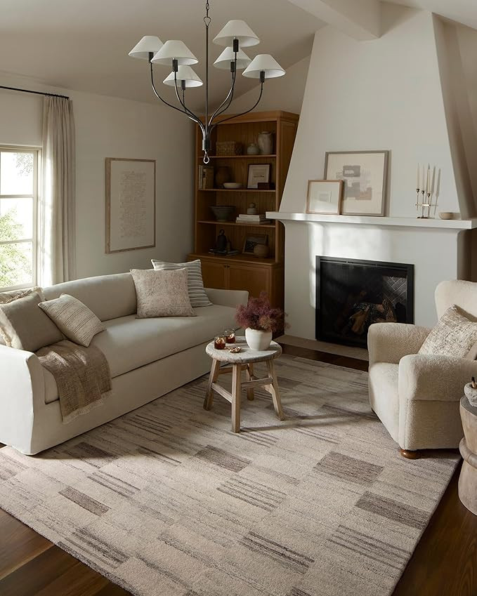 Loloi Amber Lewis Rocky Collection ROC-04 Ivory/Dove, 2'-6" x 7'-6", Runner Rug | Amazon (US)