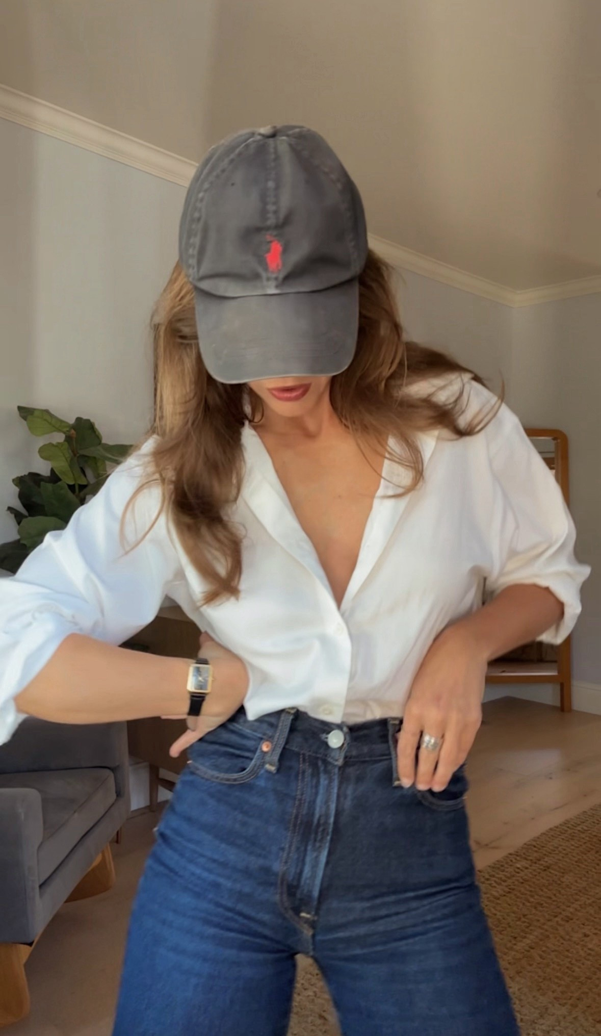 high + tight and make the booty pop😍🍑👌🏼 obsessed with these jeans — color shaded view.