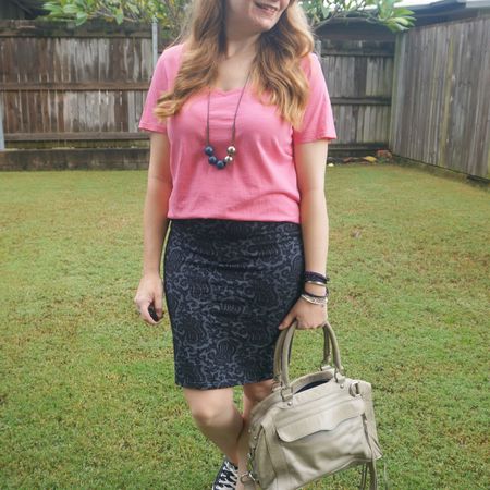 Pink and navy 💕💙 easy office outfit with my navy jacquard pencil skirt, colourful pink tee and my goes with everything Rebecca Minkoff grey mini MAB bag 💕

#LTKaustralia #LTKworkwear