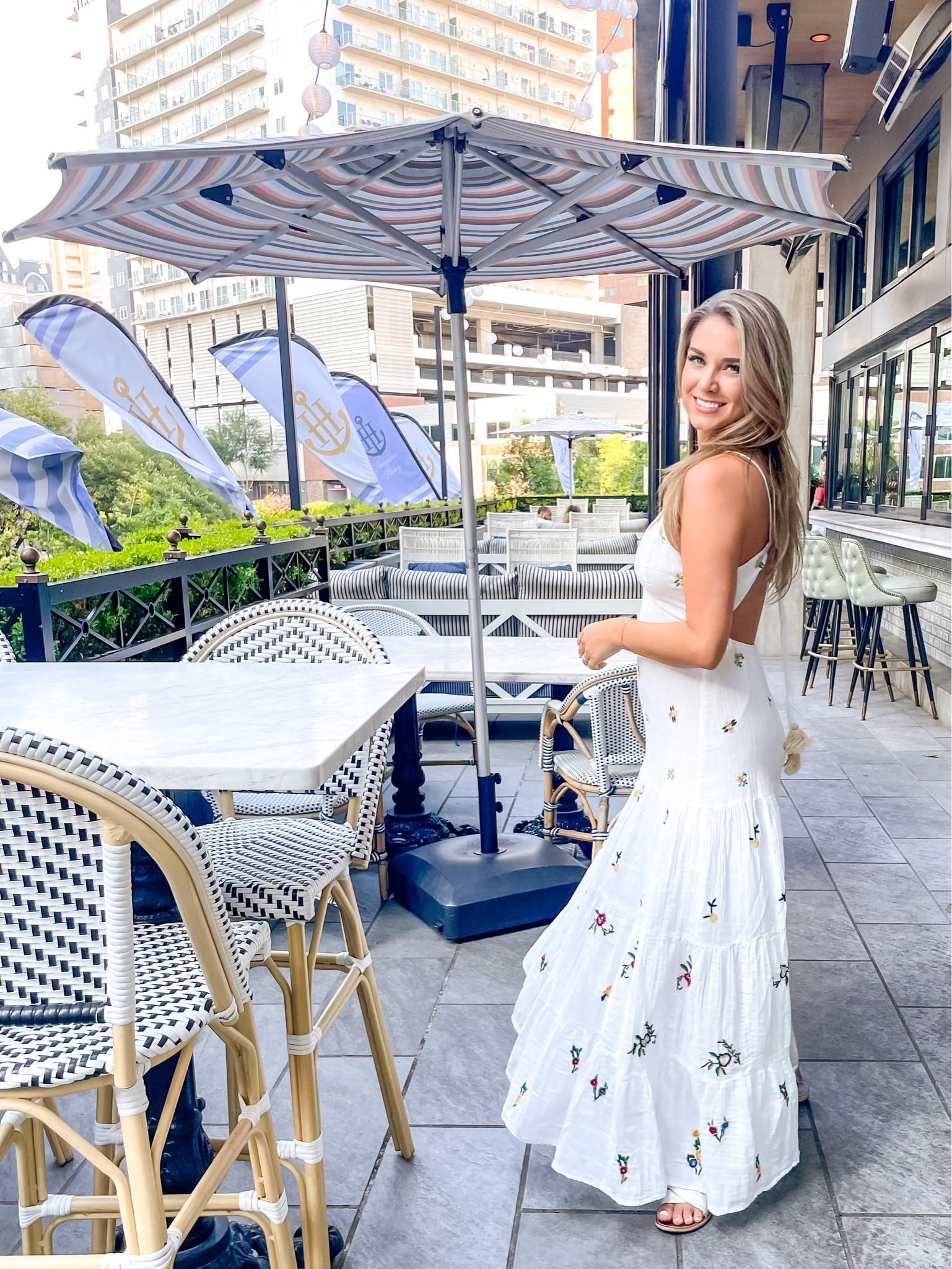 Breezy gauze dress for summer
Backless dress
Free people


#LTKSeasonal #LTKFind