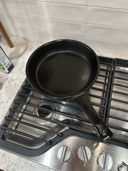 Early Black Friday sale! #ad

Ceramic non stick bake and cookware.

Code COURTNEYNOV15 for additional 15% off! 

#LTKHoliday #LTKCyberWeek #LTKhome