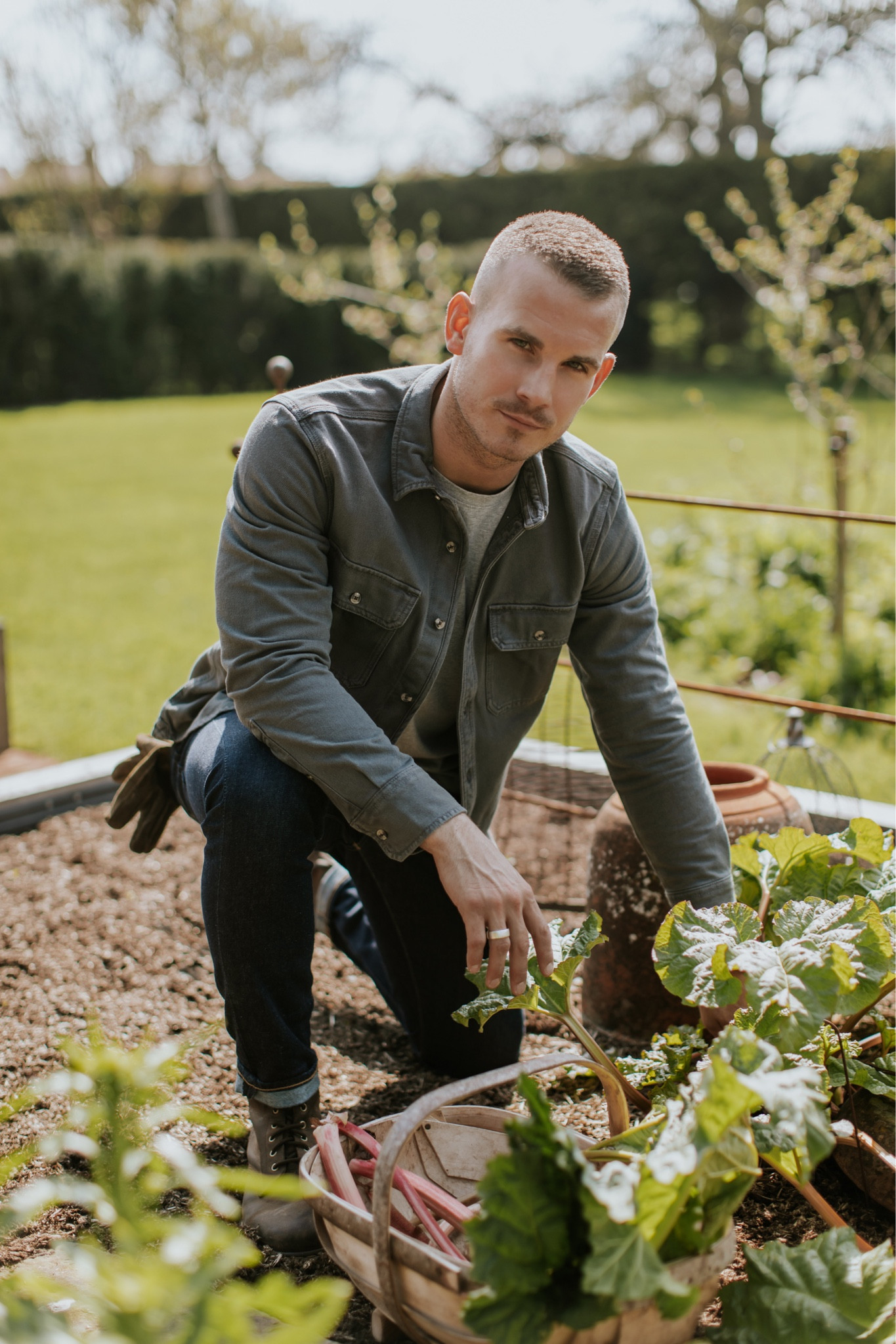 Spending Friday afternoon in my ultimate happy place, wearing a new gardening get up from @FatFace !  Head over to my LTK shop or Instagram Stories, where I've linked all my gardening favourites to get you through this busy season 🌿 #MadeForLife