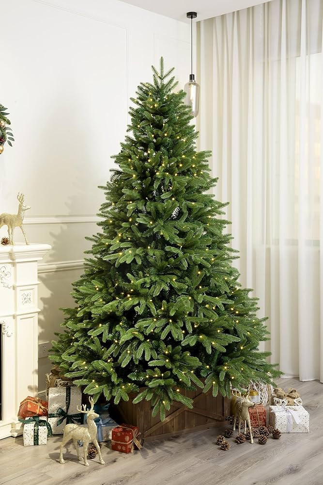 7 Foot Evergreen Valley Fraser Fir Christmas Tree (7ft Pre-lit) | Amazon (CA)