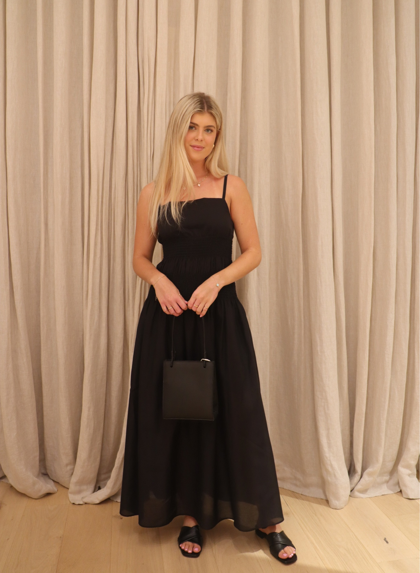 cannot go wrong with an all black outfit! timeless and chic staples for effortless summer styling🖤

#LTKaustralia #LTKstyletip