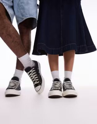 Converse chuck 70 ox sneakers in black | ASOS (Global)