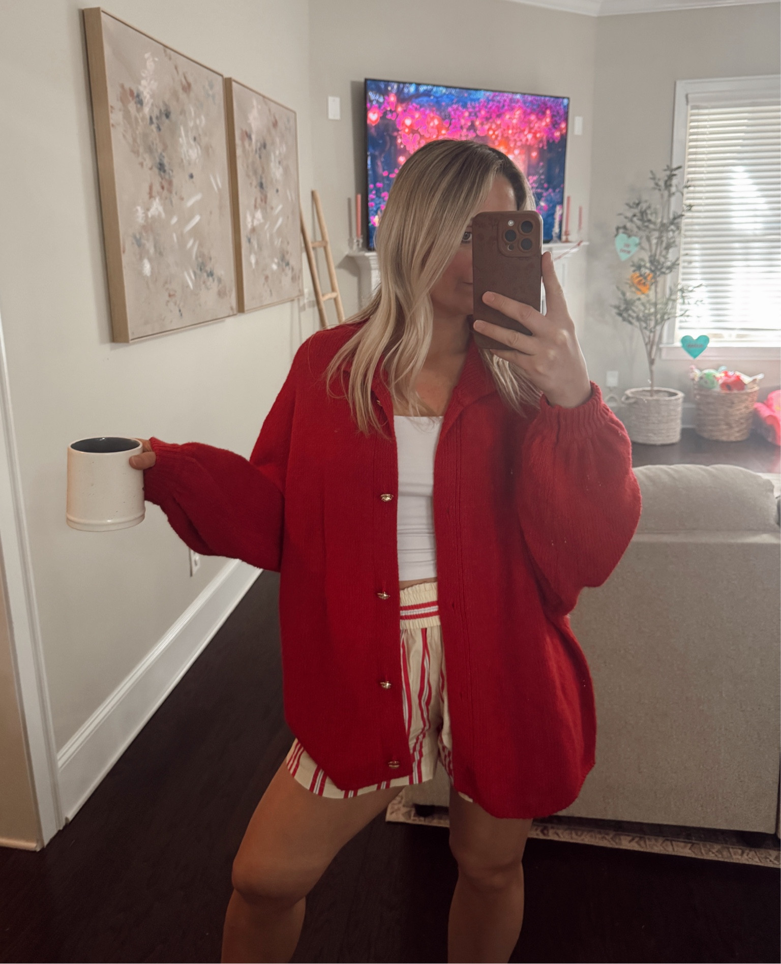 Cozy Valentine’s Day style. 

#LTKFindsUnder50 #LTKStyleTip