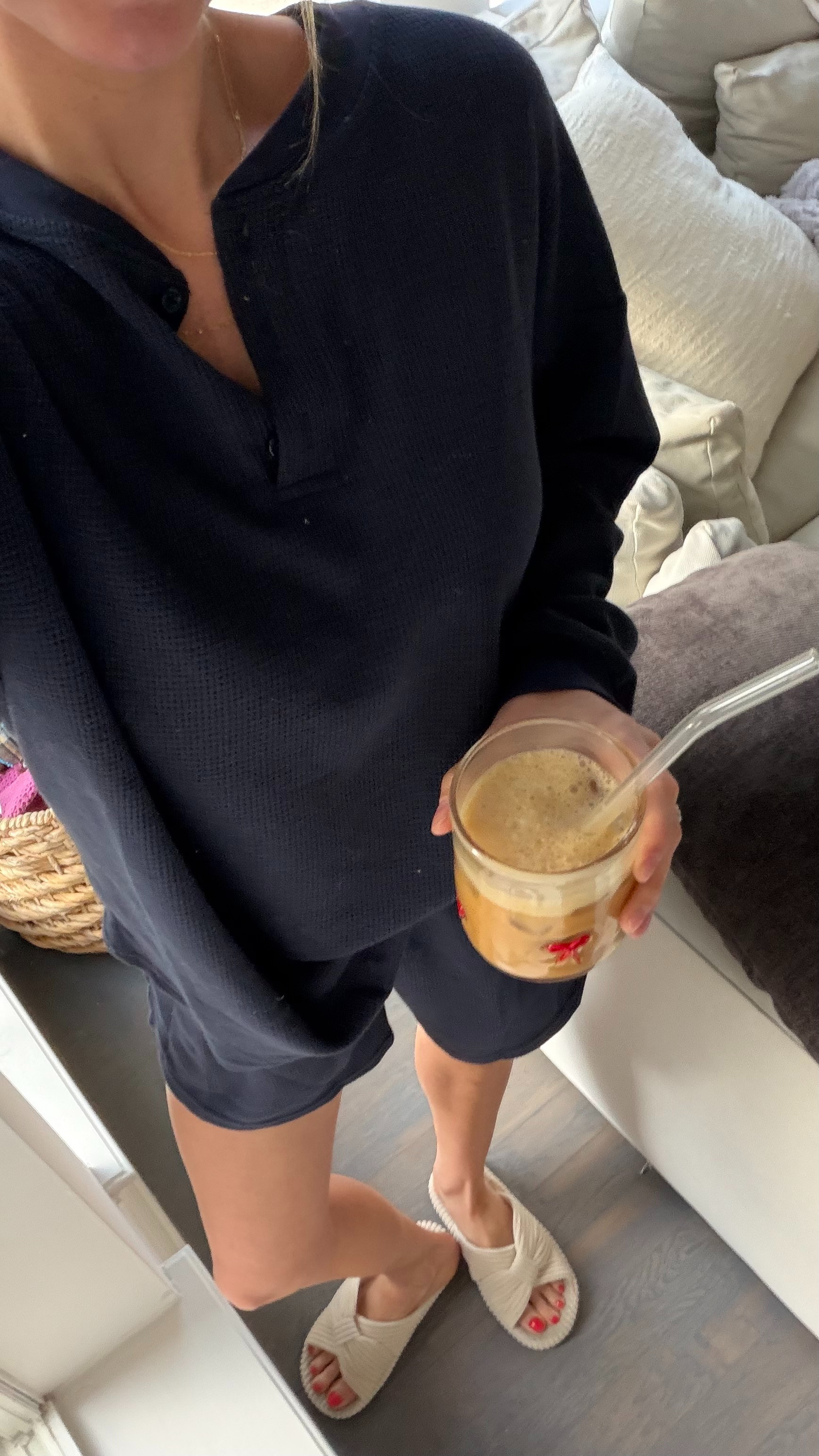 Cozy & comfy lounge set - perfect for at home! Wearing S 
 

 