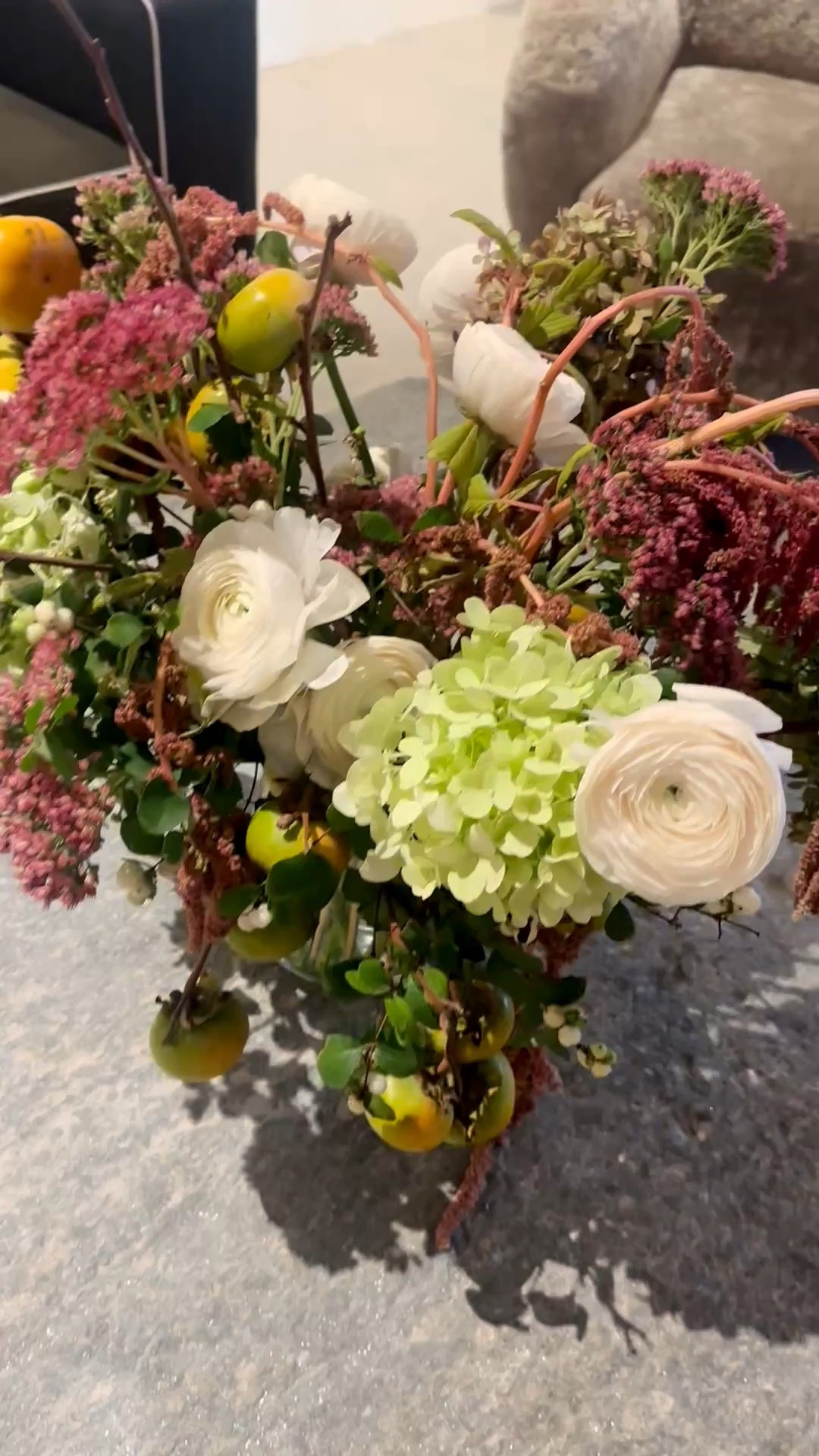 A room feels different when you wake up to flowers. ✨ Soft whites, muted pinks, and touches of green bring a quiet, romantic mood to the morning. I love creating that feeling at home with a few favorite floral pieces.

#FlowerArrangement #FloralArrangement #FloralInspiration #MorningMood #HomeStyling #HomeDecor

#LTKdayinmylife #LTKSeasonal #LTKHome