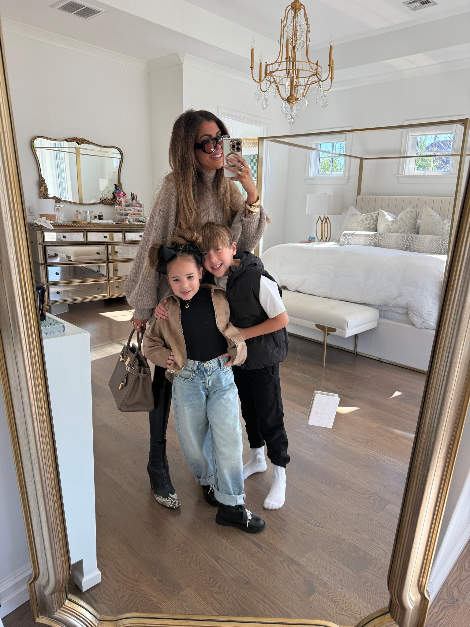 I’m wearing small in my leggings and small in my sweater - it runs over sized! 

#LTKBump #LTKmomlife #LTKdayinmylife