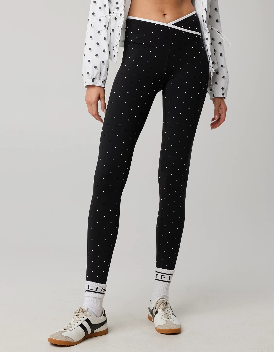 OFFLINE By Aerie Real Me Tipped High Waisted Crossover Legging | American Eagle Outfitters (US & CA)