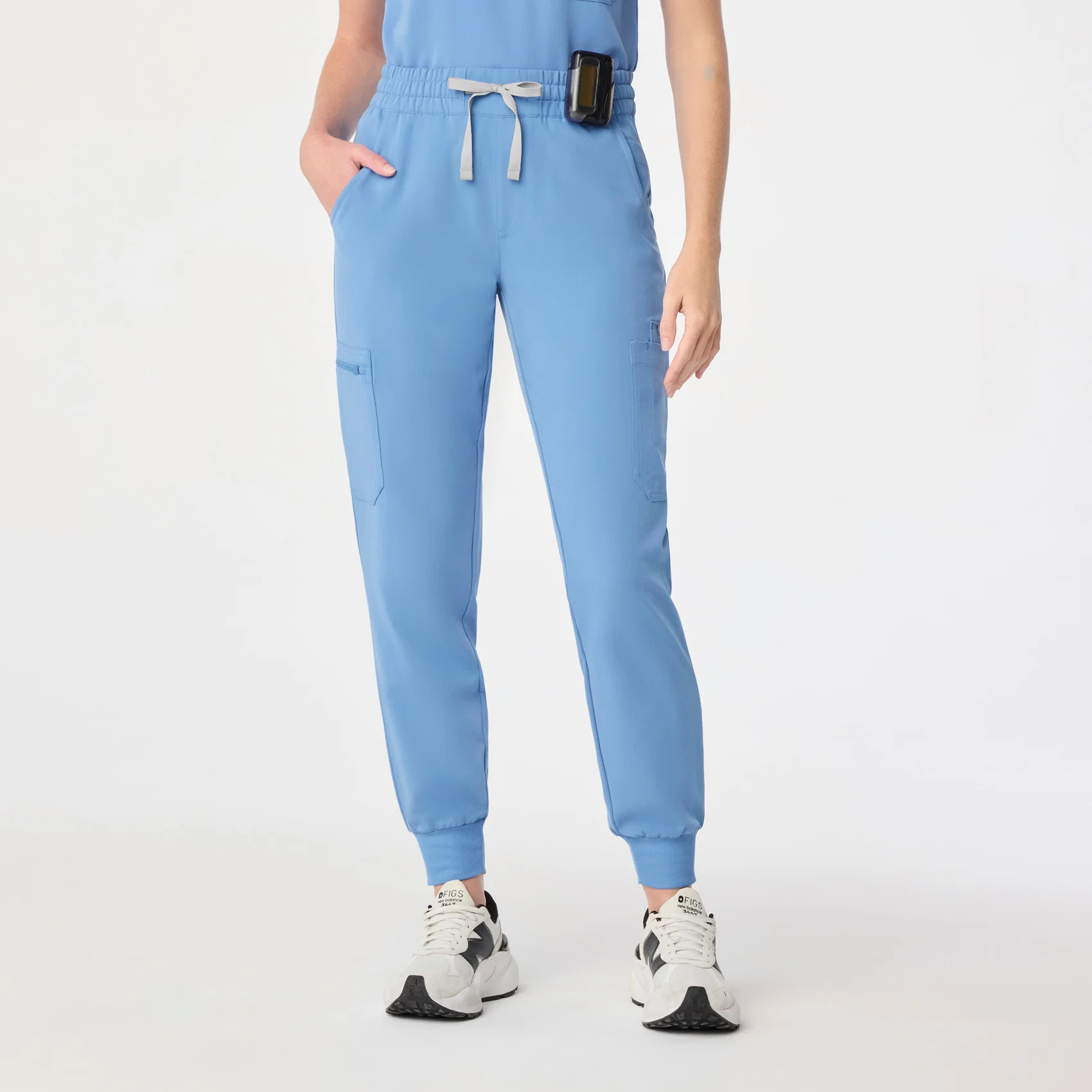 High Waisted Uman Relaxed Jogger Scrub Pants | FIGS