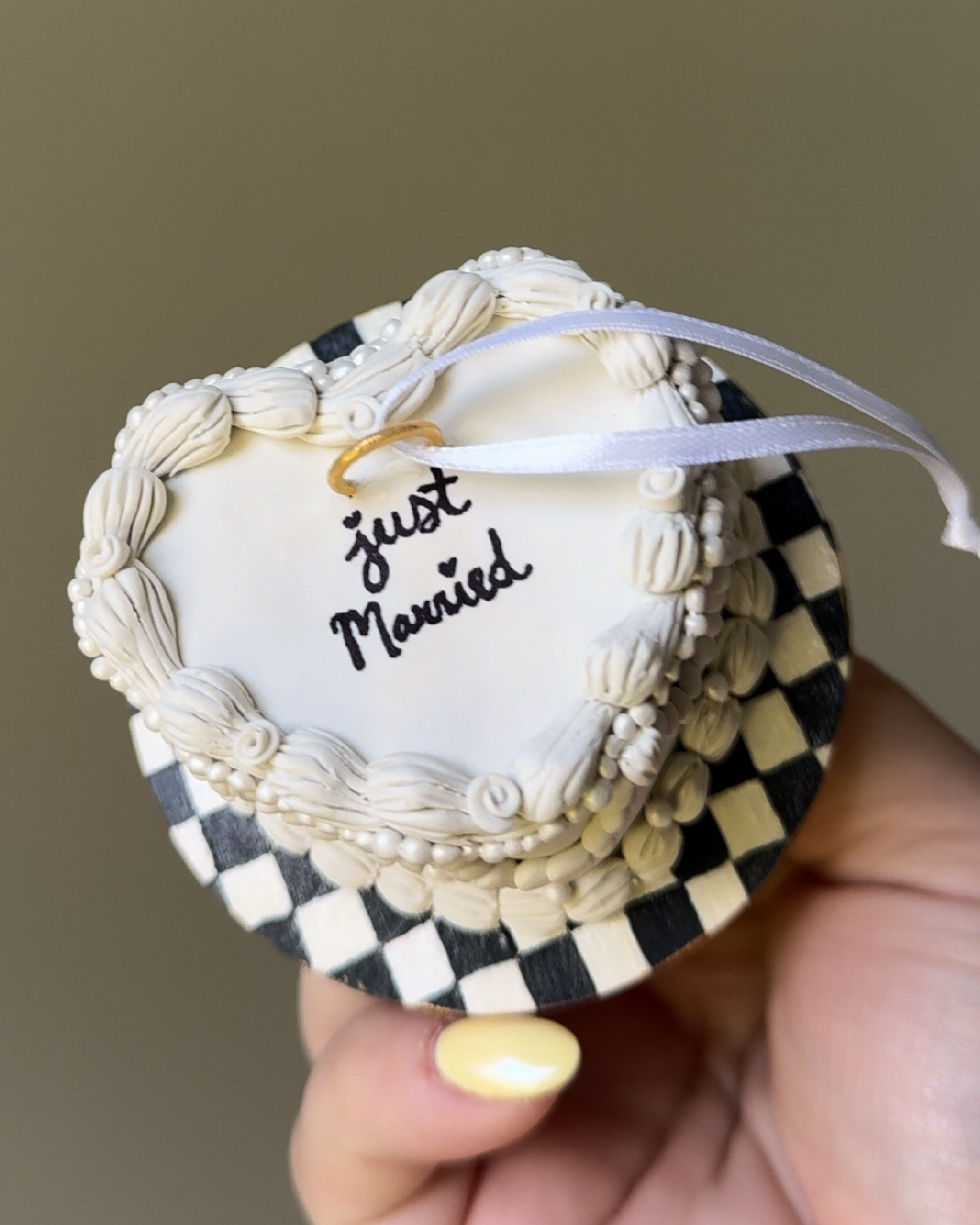 Wedding cake made into a Christmas ornament 

#LTKWedding #LTKFindsUnder50