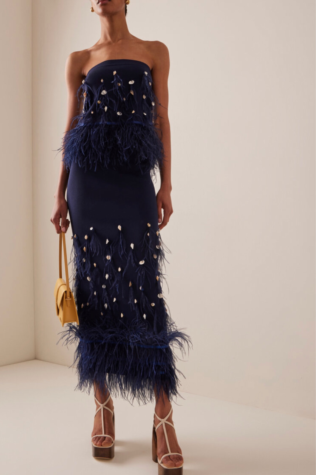 Patiently waiting for this set to go on major sale and to have a reason to where it?! 

#LTKstyletip