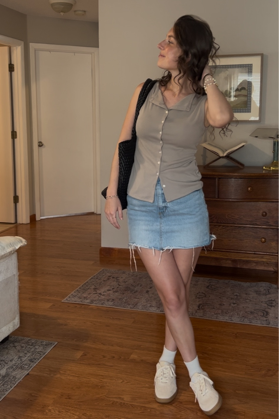 Summer mom outfit 🫶🏻

#LTKSeasonal #LTKstyletip #LTKfindsunder100