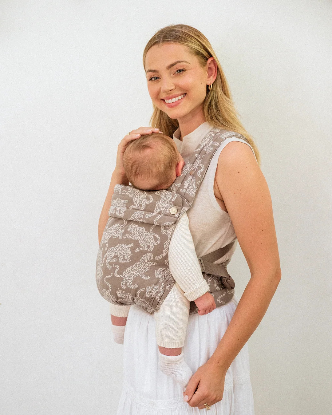 Monarch Baby Carrier - Spotted Jag | Mabē