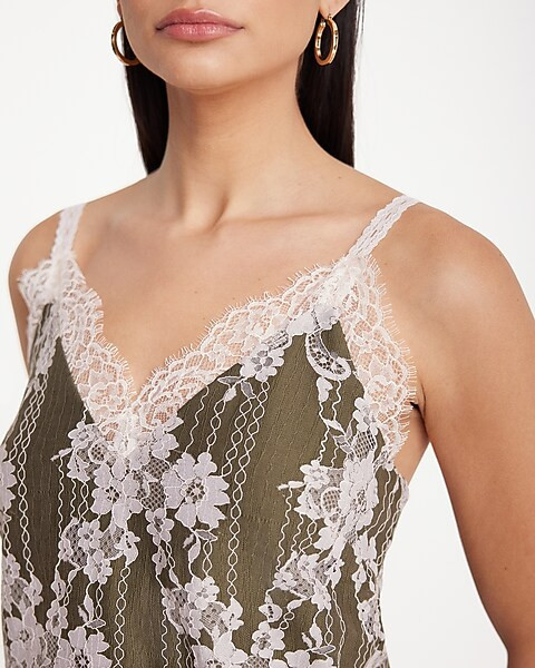 Floral Lace V-Neck Downtown Cami | Express