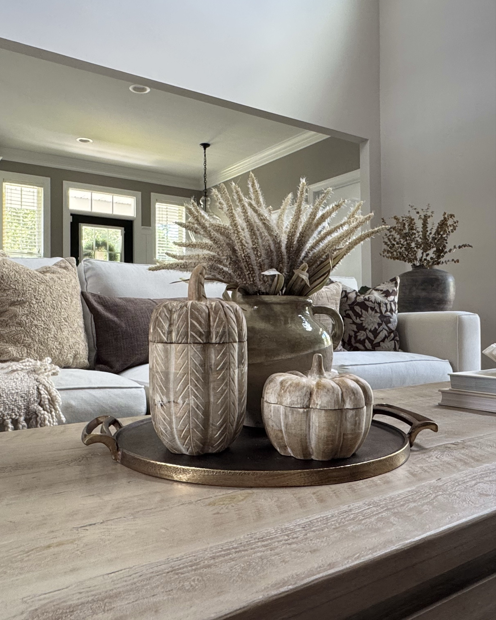 Cozy fall corners as we head into cozy season 🍂
#LTKCozyCorners #LTKFallDecor #LTKFallHomeVibes #LTKCozySeason #LTKFallAesthetic #LTKNeutralHome #LTKNeutralFallHome


#LTKHome #LTKStyleTip #LTKSeasonal