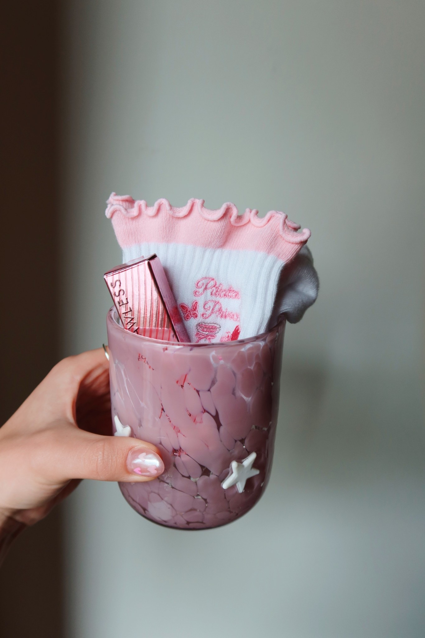 Simple & easy Valentine’s Day gift 💋💌

I threw in these Elliosa pink Pilates socks,  lipgloss from Lawless in their newest shade, and this pink cup from Anthropology 💗🤍🌷

#LTKBeauty #LTKActive #LTKFindsUnder50