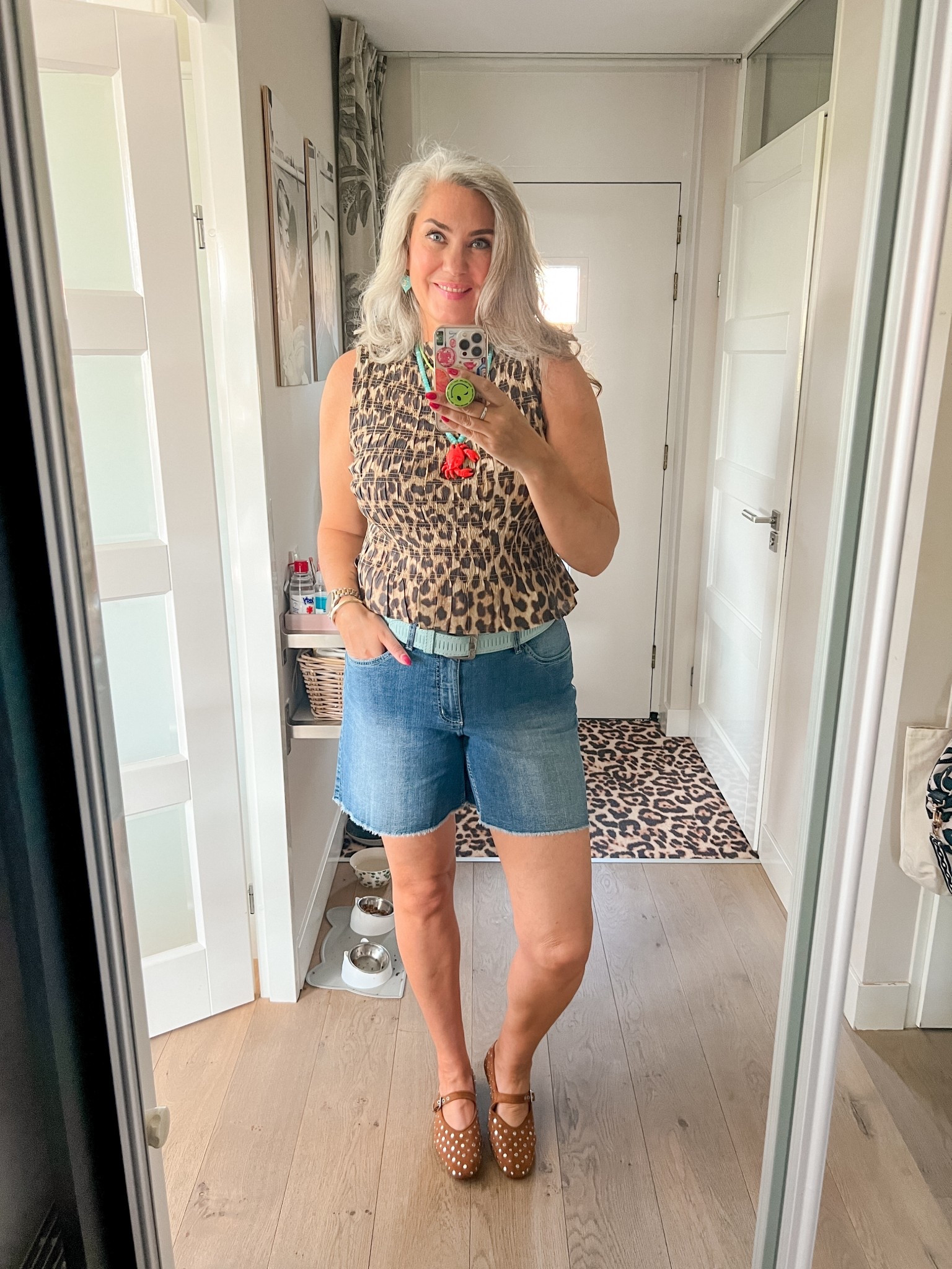Ootd - Tuesday. Working from home and the weather is really nice. Leopard shirred top (L) and denim Bermuda shorts (old), brown studded Mary Jane ballerina shoes (tts) paired with some sea themed necklaces for color. 



#LTKspring #LTKnederlands #LTKeurope