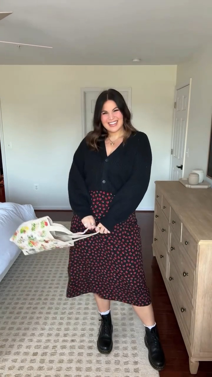 Recreating Pinterest outfits on a size 12/14! 
Dress - size xl *sold out from Omoone brand (added exact + similar) 
Cardigan - xl 
Boots - 9 
Bag from boutique 

Amazon fashion, fall outfit, fall fashion 

#LTKSeasonal #LTKMidsize #LTKNYFW