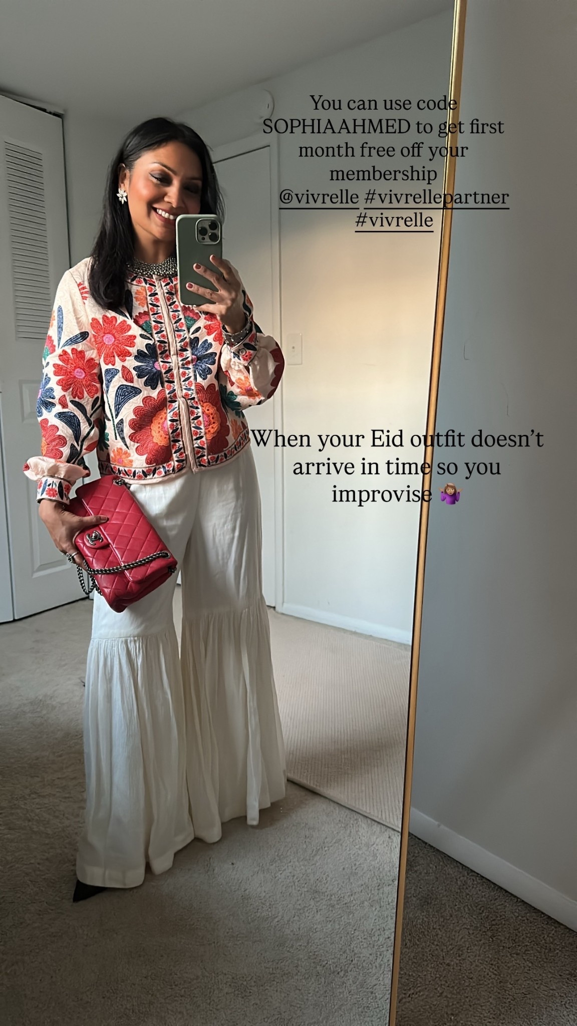 You can use code SOPHIAAHMED to get first month free off your membership  When your Eid outfit doesn’t arrive in time so you improvise 🤷🏽‍♀️ @vivrelle #vivrellepartner #vivrelle