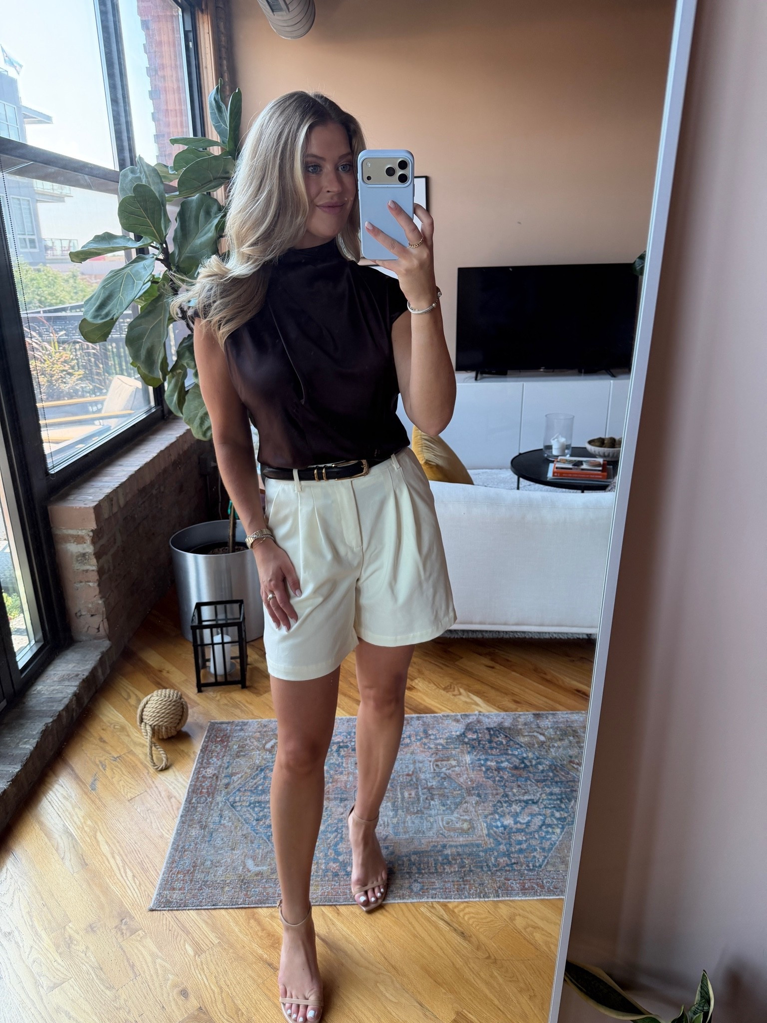 Office chic when it’s 95°

Silk blouse: Veronica Beard
Bermuda dress shorts: Amazon 
Belt: Madewell
Sandals: Stuart Weitzman 

OOTD, outfit inspo, fall transitional, workwear, chic, contemorary

#LTKootd #LTKgrwm #LTKWorkwear