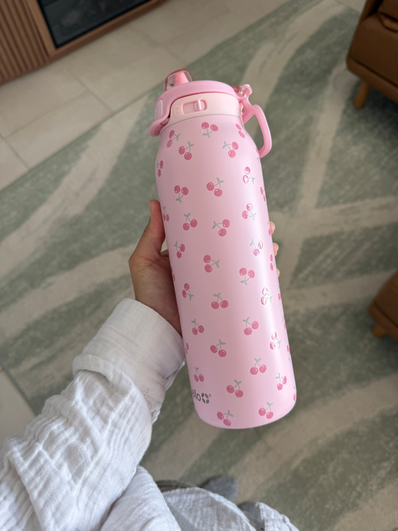 I just purchased a new stainless steal water bottle by ELLO—I’ve been staying on top of my hydration goals. I have the 32 oz, but linked the 22 oz too. The multiple color ways are everything! 

#LTKselfcare #LTKActive #LTKTravel