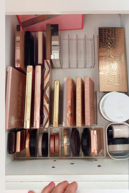 Make up organizing // home decor  // storage //. Amazon finds 



#LTKfindsunder50 #LTKbeauty #LTKhome