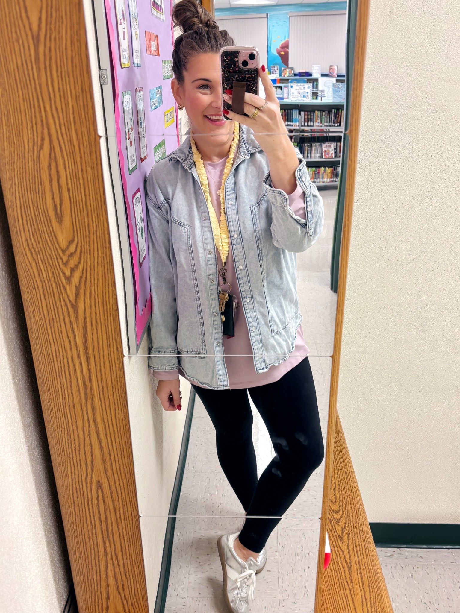 Love a long tunic style tee to wear with leggings & this one is so good! Nice and soft and not too oversized 

TTS- medium 

Winter outfit 
Casual style 
Mom outfit 

#LTKmomlife #LTKMidsize #LTKootd