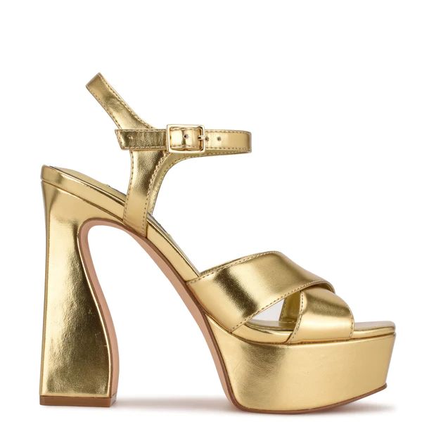 Glows Platform Sandals | Nine West (US)