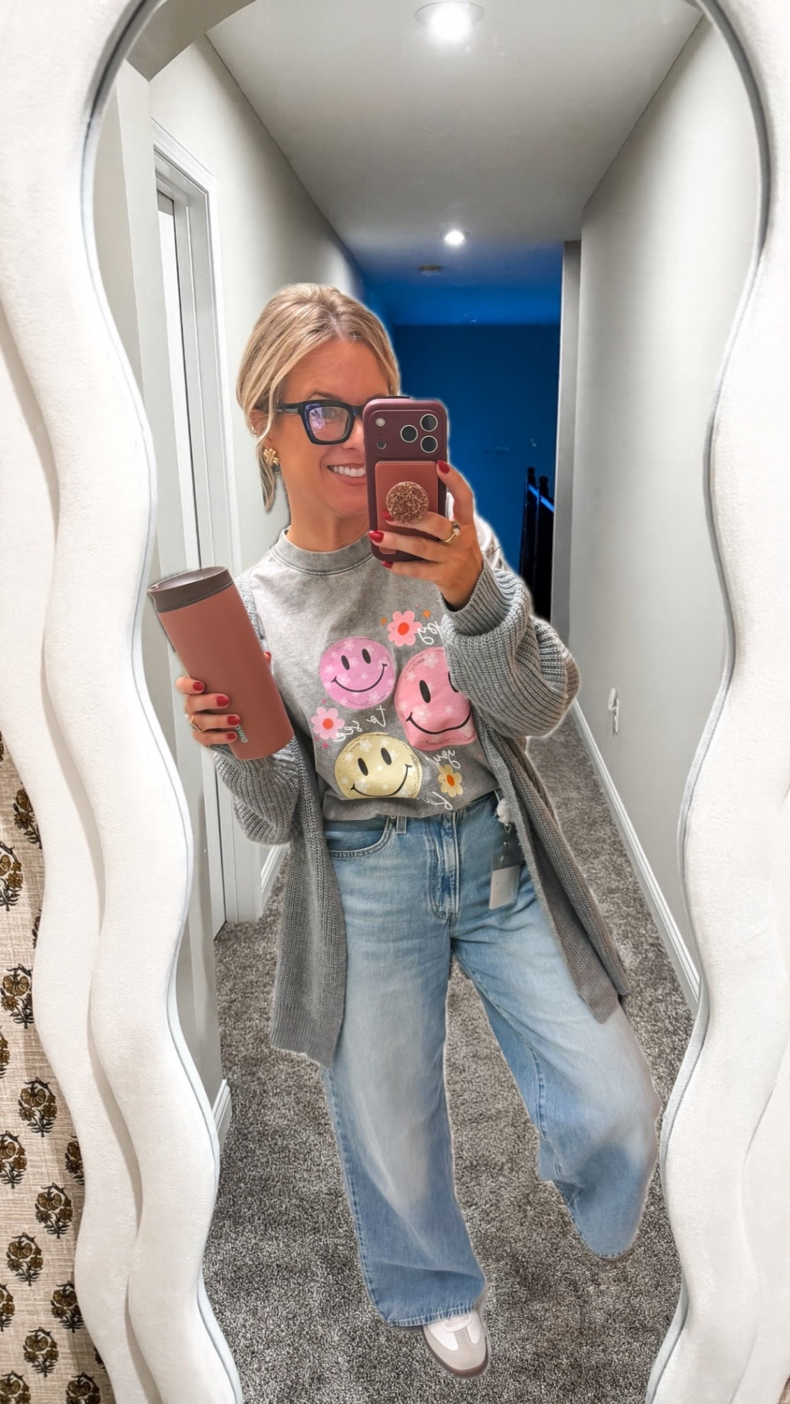 Steps to an easy teacher outfit… 1. Fun t shirt 2. Cardigan 3. Favorite jeans 4. Sneakers ✔️✔️✔️✔️

#LTKootd #LTKdayinmylife #LTKWorkwear