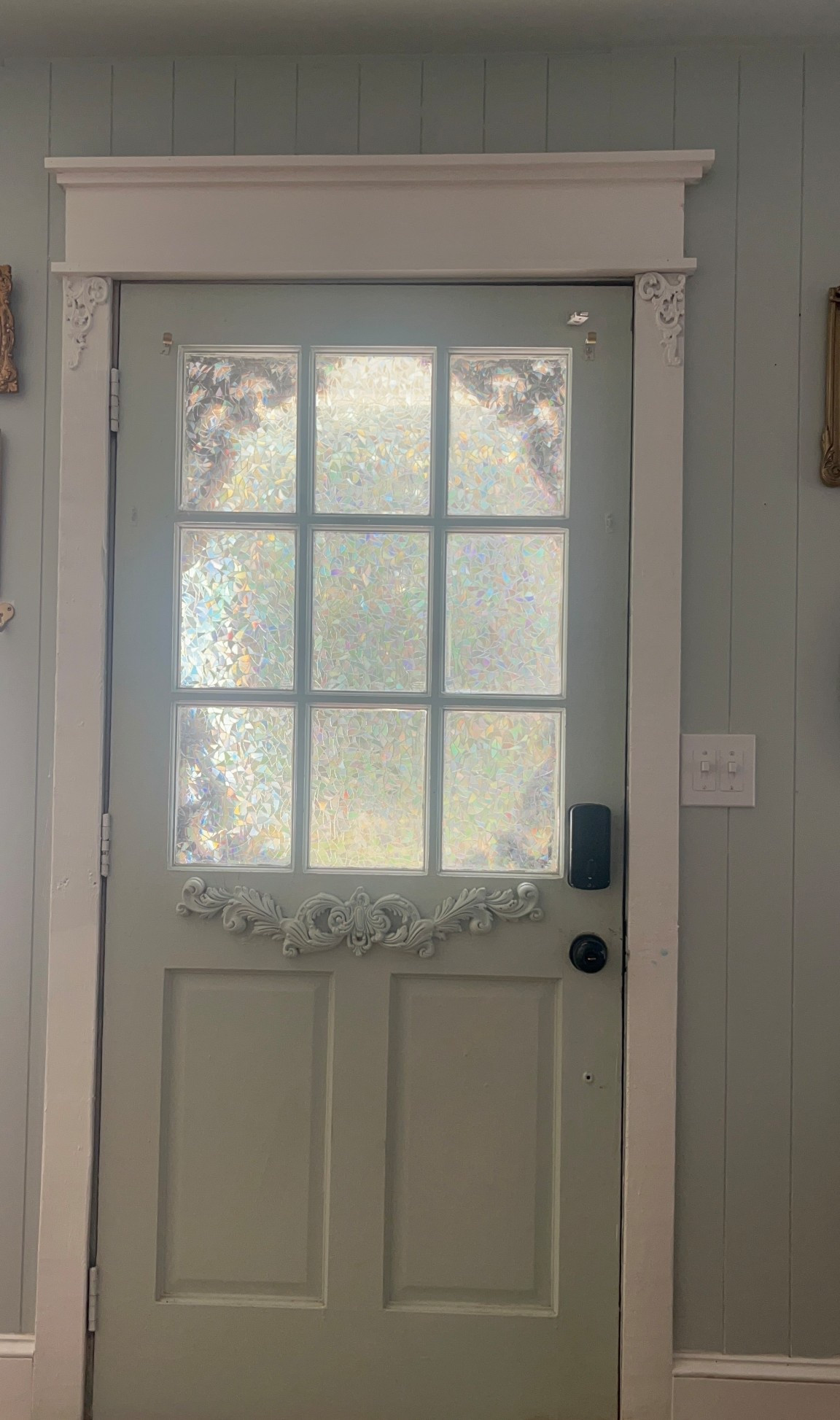 This might be one of my favorite little updates lately ✨ It was so easy to do, but it completely changed the feel of this space. It adds privacy while still letting all that natural light pour in… and in the morning, the prettiest little rainbow patterns show up 🌈

It feels so soft and whimsical, like something out of a cottage dream. Now I want to add it to every window in the house 🤍

Info in comments ✨

#RabbitgooHome #homedecor #privacyfilm #windowfilm #windowdecor #homediy #interior_and_living

#LTKSeasonal #LTKSaleAlert #LTKHome
