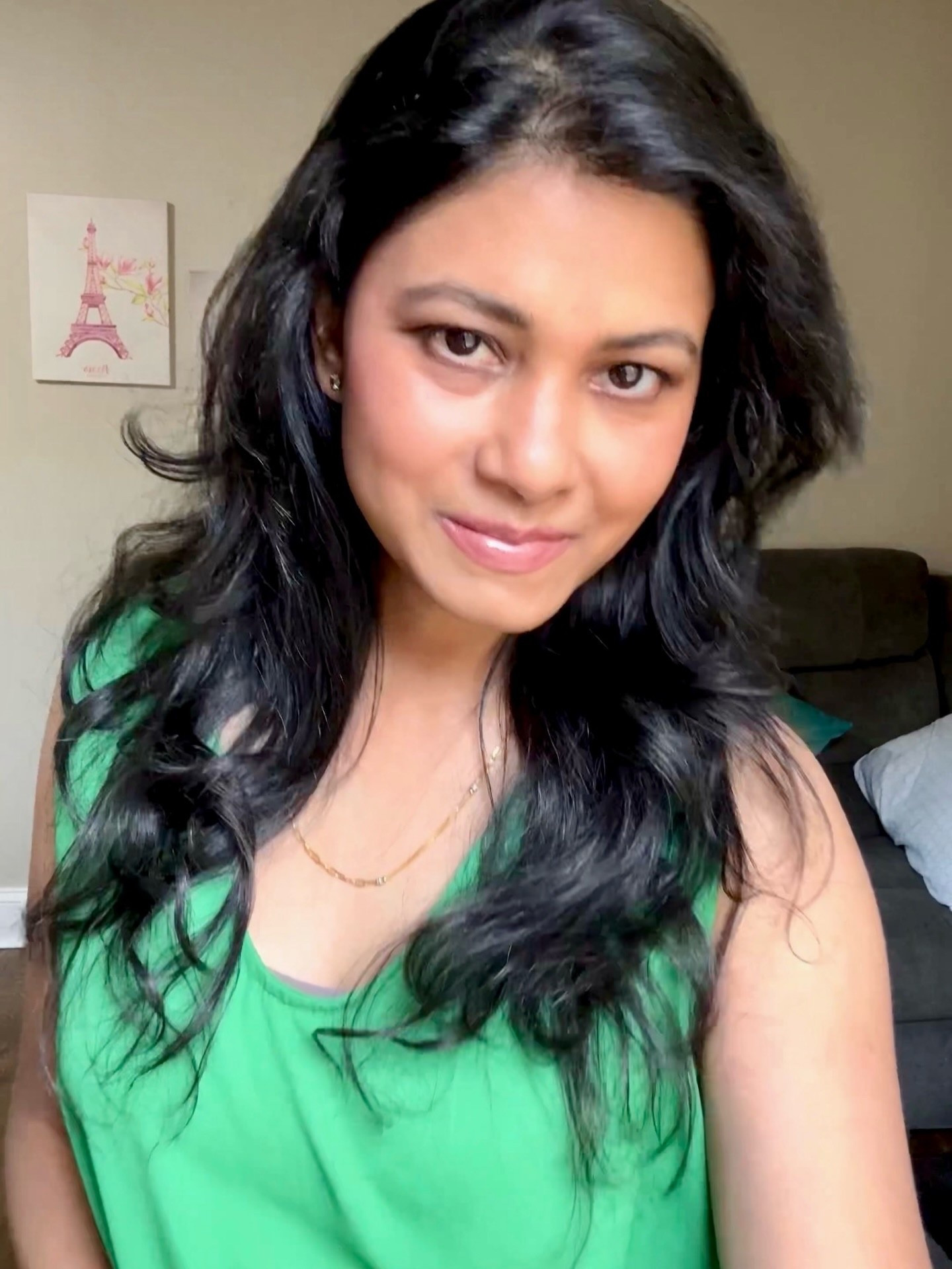 DEWY SKIN 💚 NUDE Makeup Look
https://youtube.com/shorts/0cxQCEN5rfE?feature=share

Products linked here - https://shopmy.us/collections/3416511

 #40andfabulous #makeuptutorial #grwm #pamdsouza
