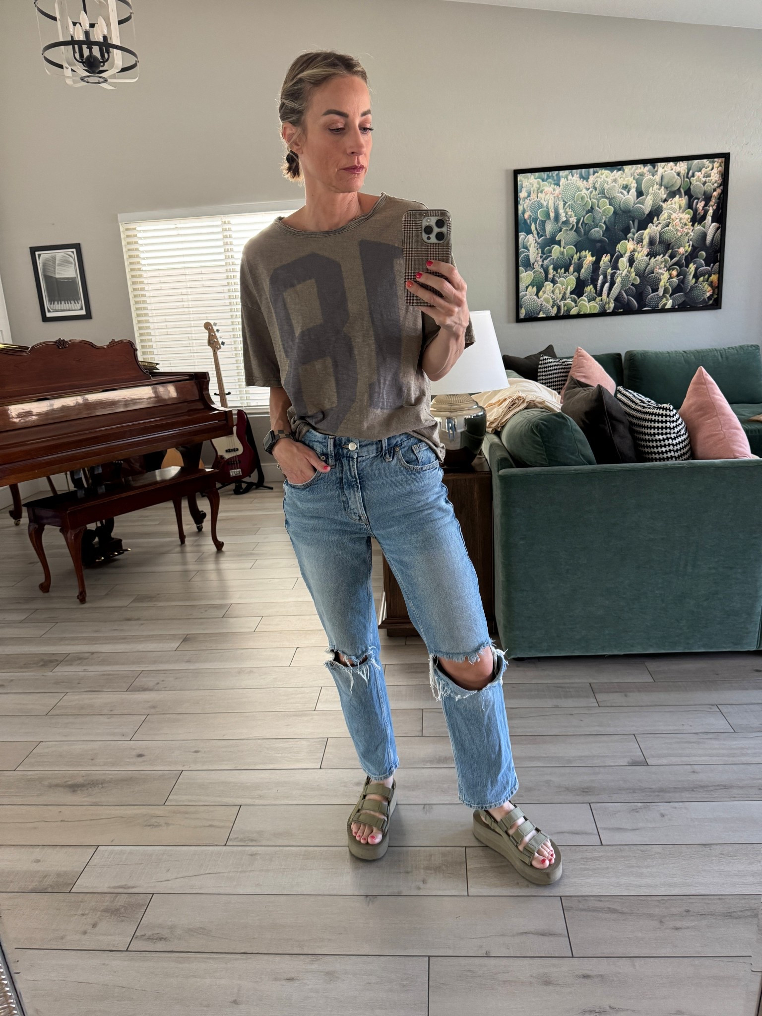 Dirty hair and I may have changed 3 times. Some days you’re just not vibing with your clothes but I’m happy with where I ended. My teen says I look cute so I’ll take it