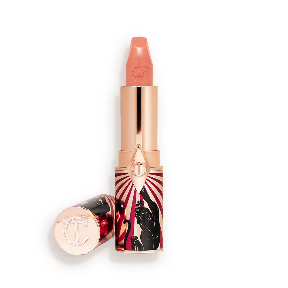 Angel Alessandra: Coral Lipstick, Hot Lips 2 | Charlotte Tilbury | Charlotte Tilbury (US)