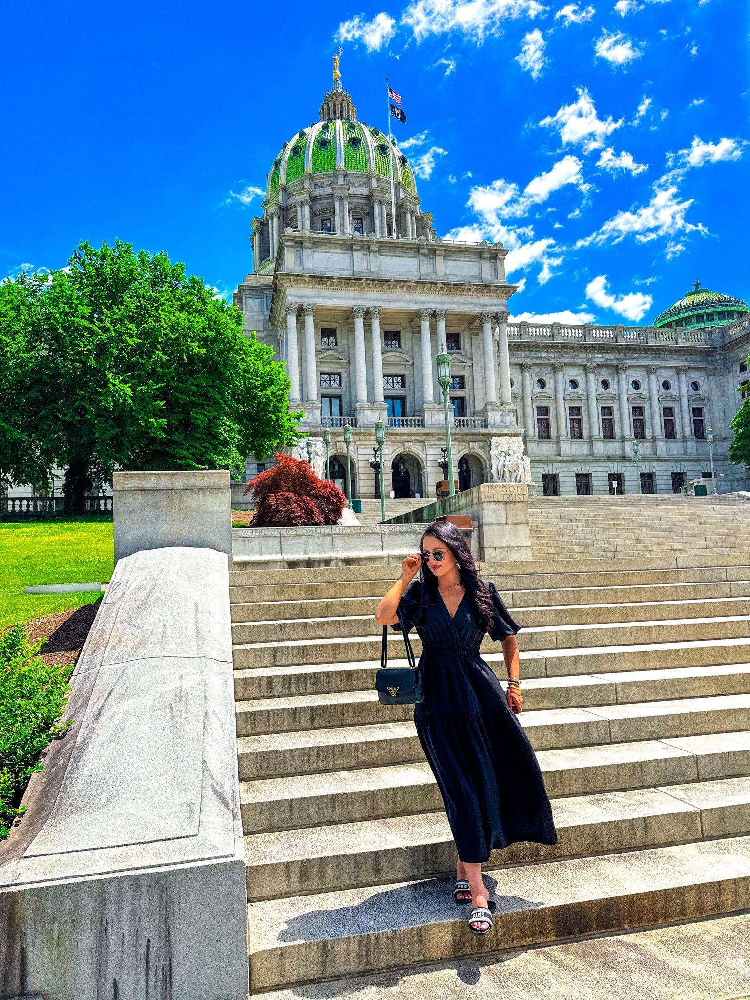 Under $40 amazon maxi dress (small, 5+ colors), under $30 amazon paris sandals and under $15 amazon round sunglasses — an easy summer look! #founditonamazon  


#LTKFindsUnder50 #LTKShoeCrush #LTKSeasonal