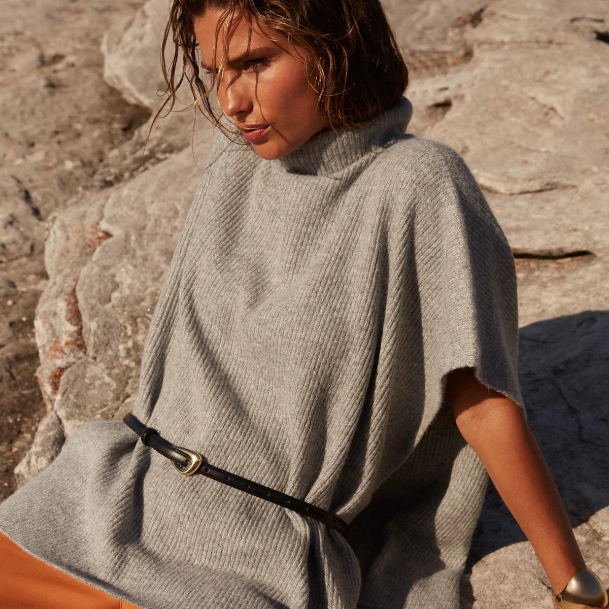 ELOISE PONCHO | Sheike (Australia)