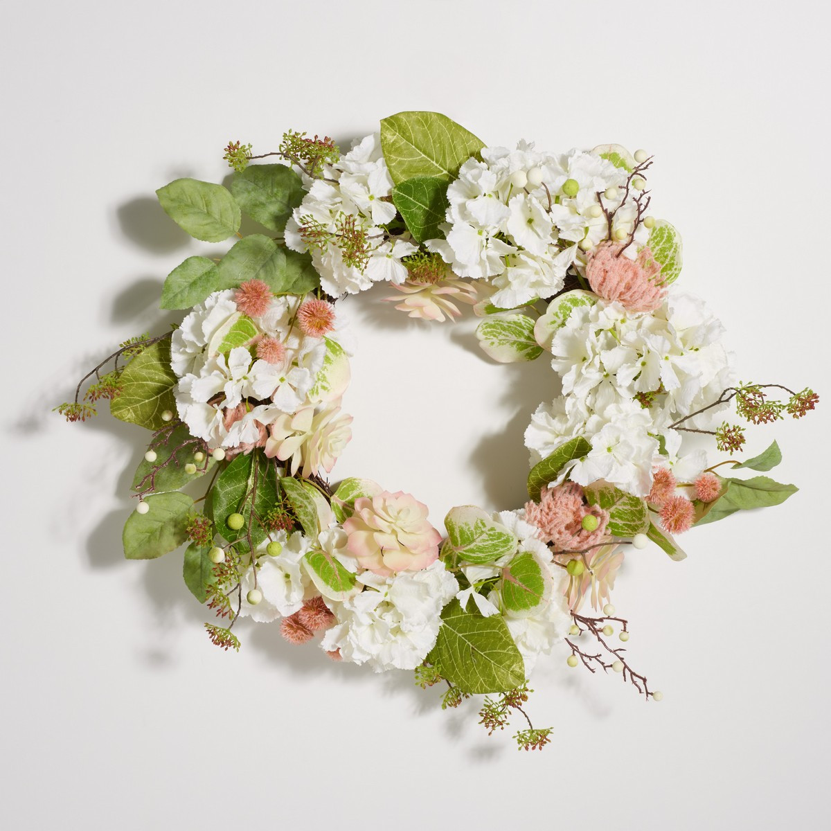 Faux 28 Inch Hydrangea & Magnolia Wreath | Safavieh