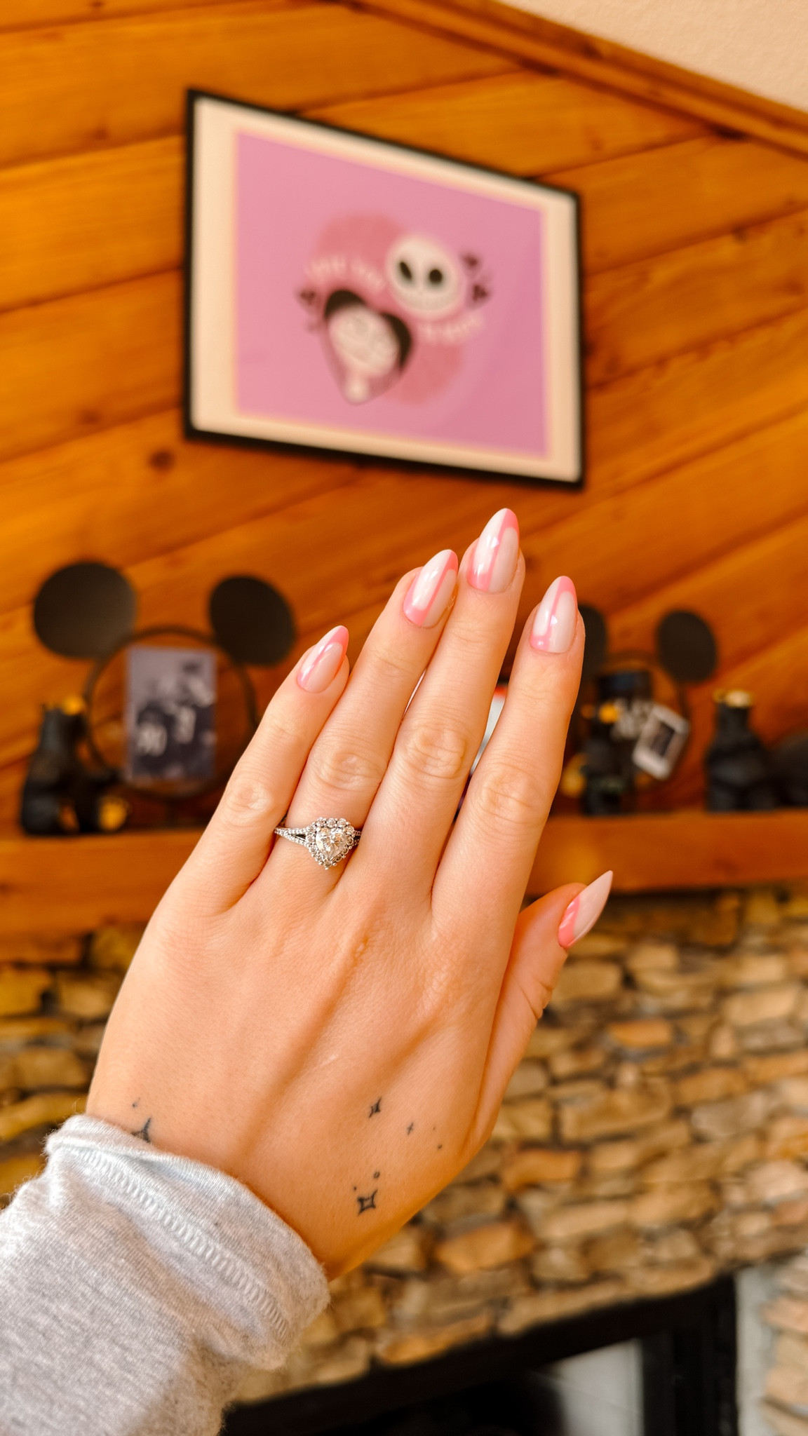 Valentine’s Day nails 💕💅🏼

#LTKMostLoved #LTKStyleTip