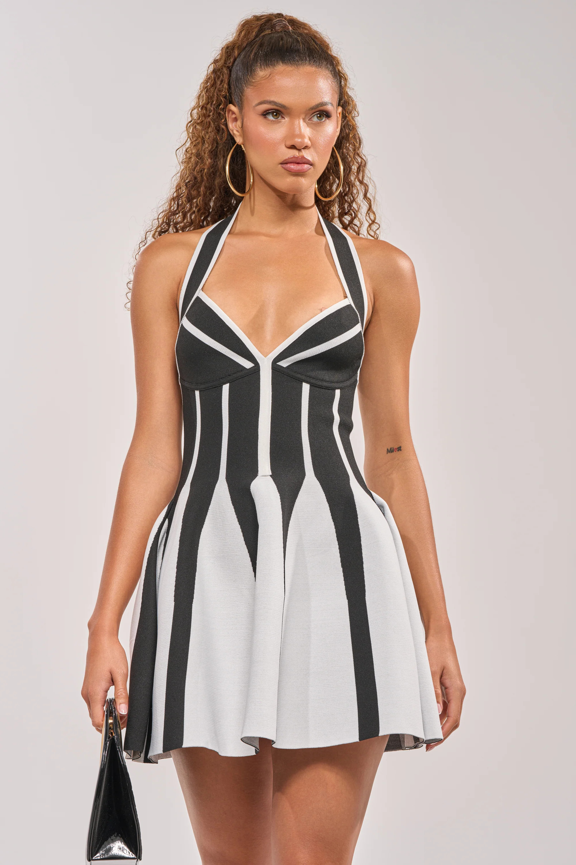 PLEASED TO MEET YOU BANDAGE HALTER DRESS | AKIRA
