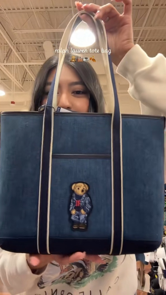 the cutest tote for all year long 😍

#LTKmomlife #LTKgrwm #LTKootd