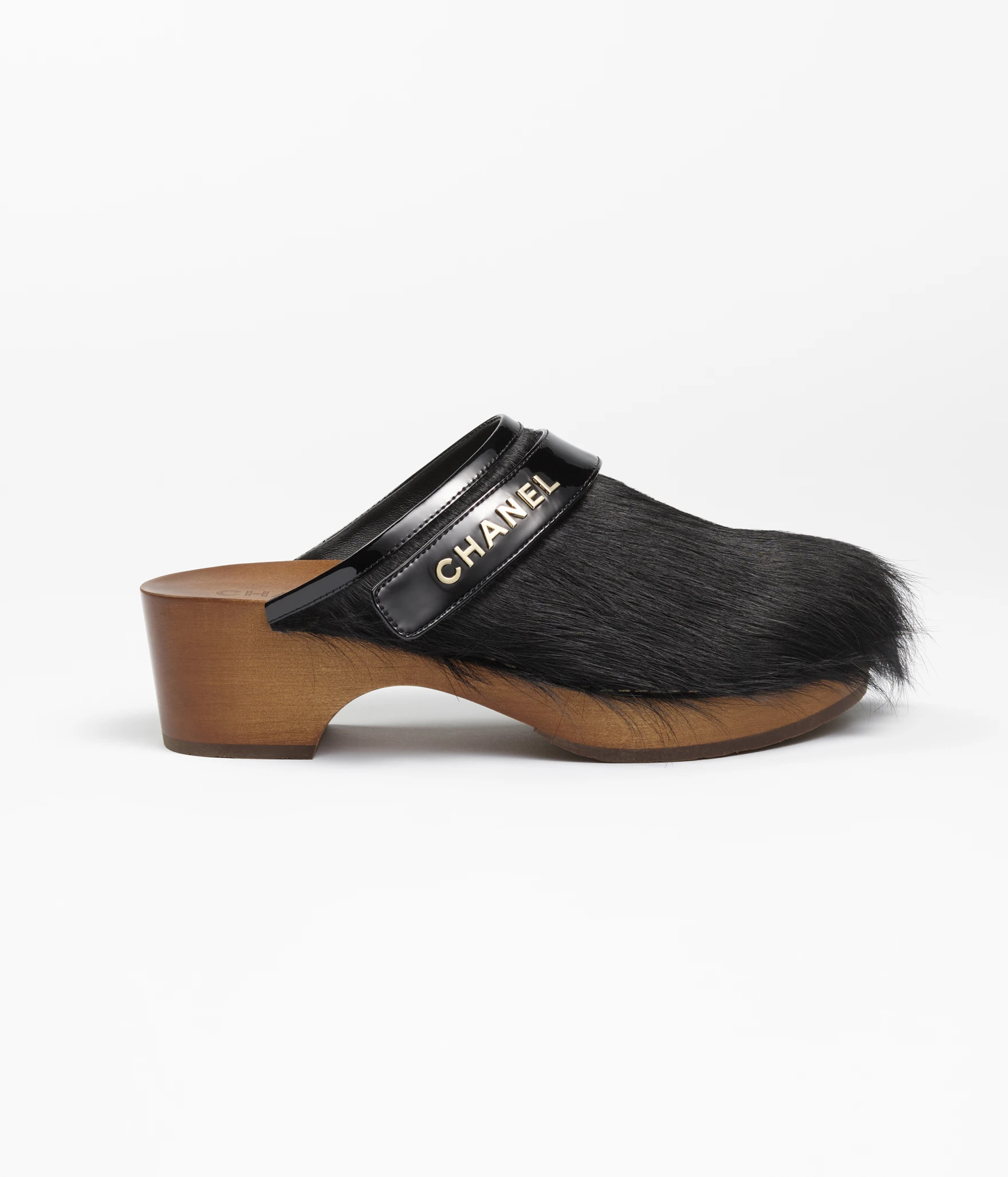 Clogs  - Calfskin & patent calfskin, black — Fashion | CHANEL | Chanel, Inc. (US)