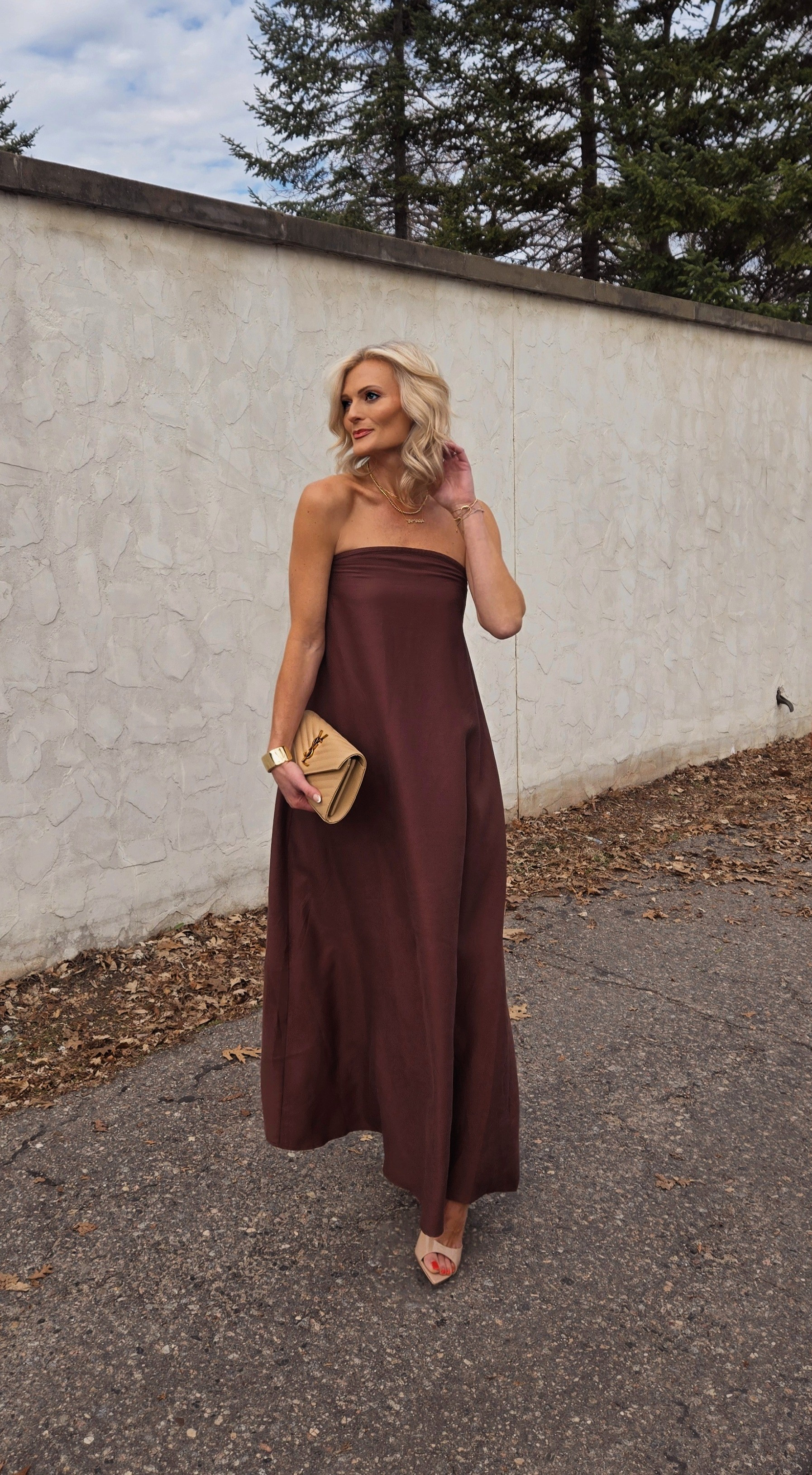 This dress and these shoes!

#LTKFindsUnder50 #LTKShoeCrush