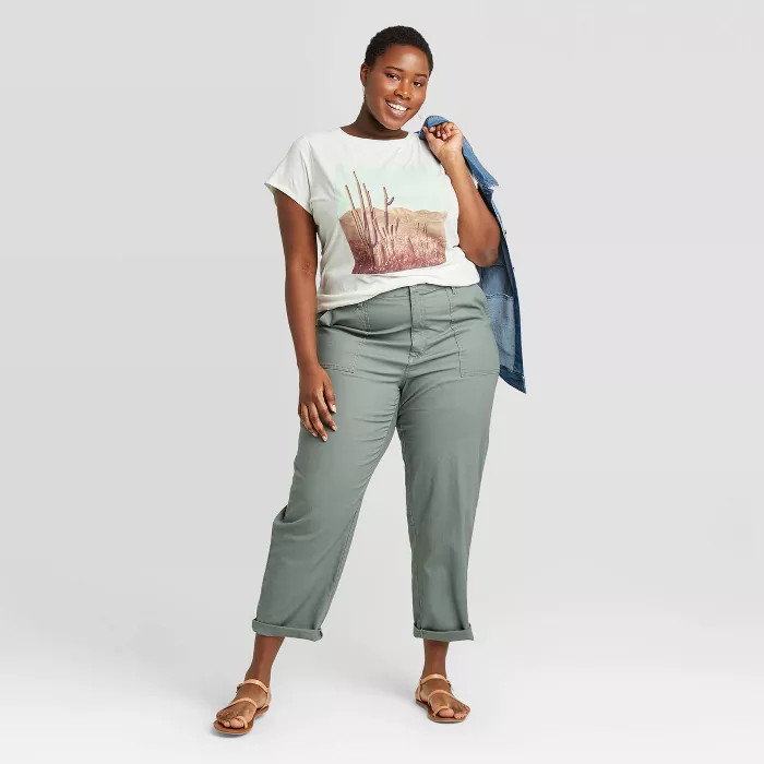 Women's Short Sleeve T-Shirt - Universal Thread™ | Target