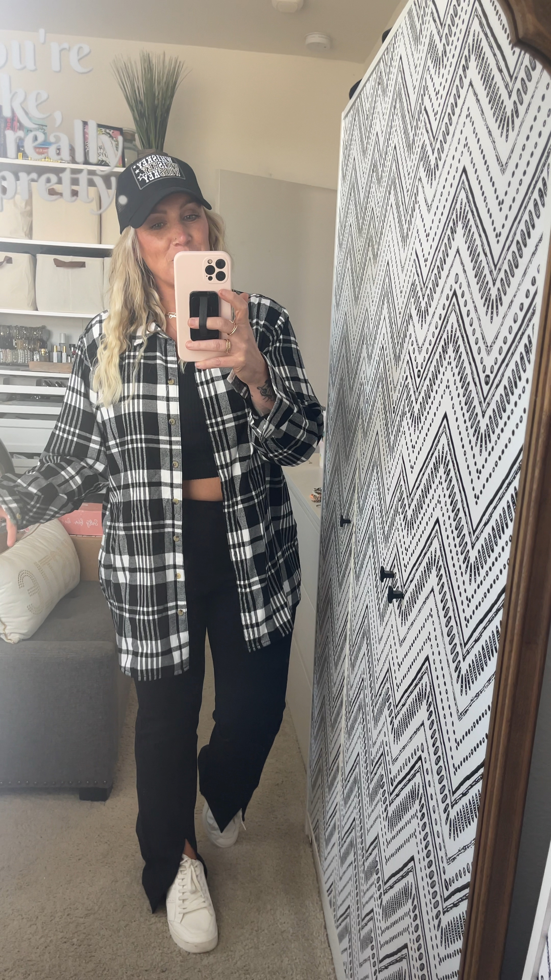 These split hem pants are a must!! Dress up or down!! Price point is AMAZING, under $20! I’m in my true medium but could size down! 
#walmartfinds, #fallfashion #stylefinds

#LTKstyletip #LTKover40 #LTKfindsunder50