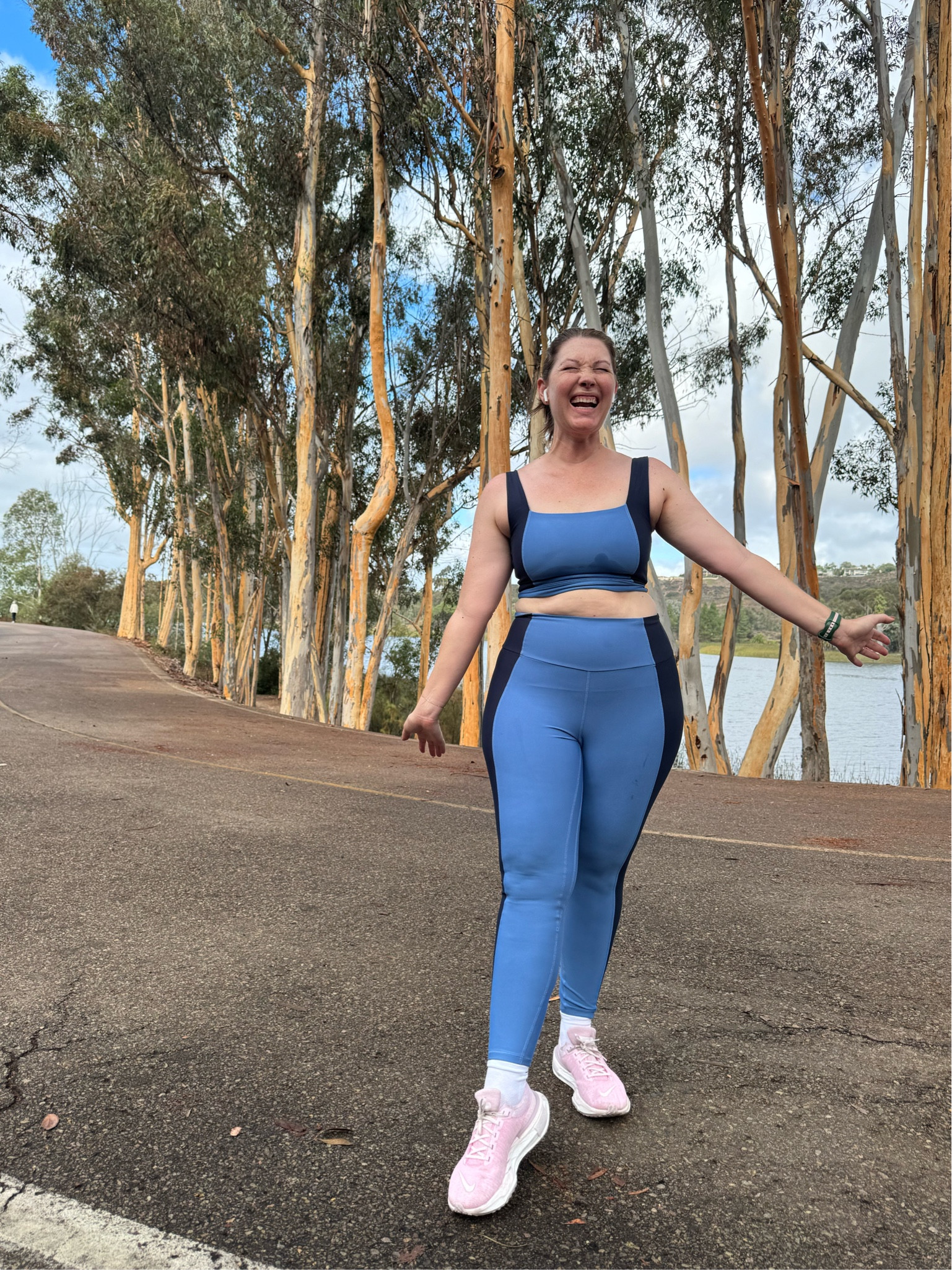 Five Days of Running Outfits (1/5)
These Abercrombie YPB pieces are great running outfit options. I was super impressed with the pants! // size large running leggings // size medium top #abercrombie #running #activewear 

#LTKfitness #LTKmidsize #LTKover40