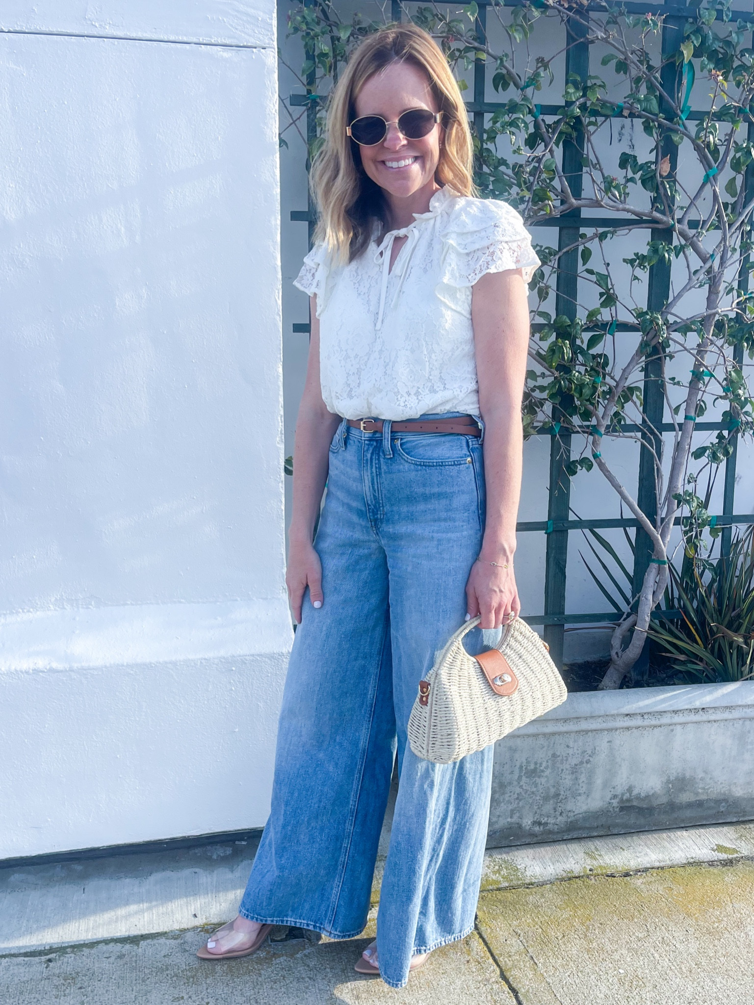 The perfect spring outfit!! These jeans are soooo good! 😍

Jeans run TTS, I am in a 25R and am 5’4 for reference. 

Blouse is TTS, I am in a small. 

Shoes are TTS

Spring outfit 
Outfit idea 
Outfit Inspo 
Target fashion 
Nordstrom 
JCREW
Amazon 
Amazon fashion 



#LTKshoecrush #LTKxTarget #LTKover40