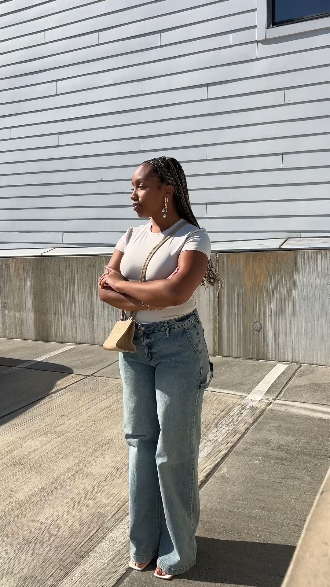 Day 29✨ ootn inspo 
Jeans: Fashion Nova

Vintage Wash wide leg jeans, Jersey crew neck top, skims dupe, clear heeled thong sandals

#LTKStyleTip